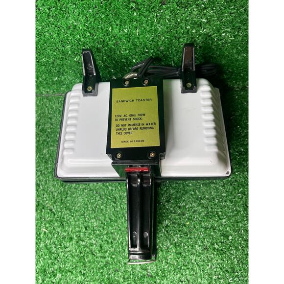 Vintage White Sandwich Toaster - Picture 5 of 7